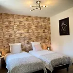 250m2 Avec Piscine Chauffee & & Kota-grill & Sauna *