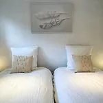 250m2 Avec Piscine Chauffee & & Kota-grill & Sauna Villa *