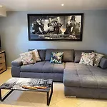 250m2 Avec Piscine Chauffee & & Kota-grill & Sauna Villa *