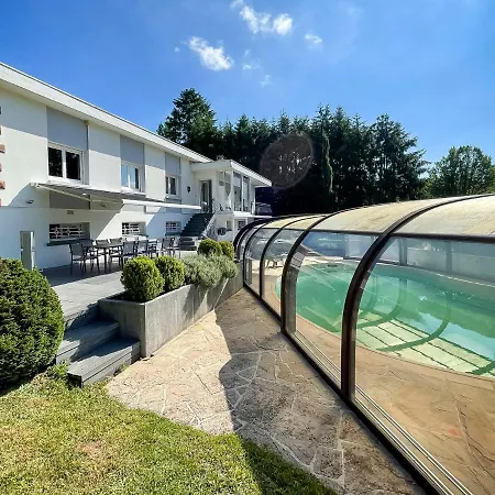 Villa 250m2 Avec Piscine Chauffee & & Kota-grill & Sauna *