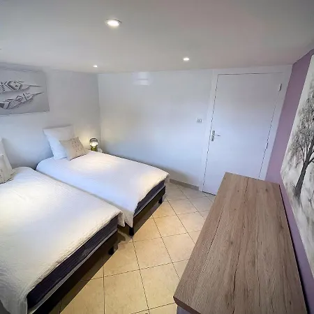 Βίλα 250m2 Avec Piscine Chauffee & & Kota-grill & Sauna *