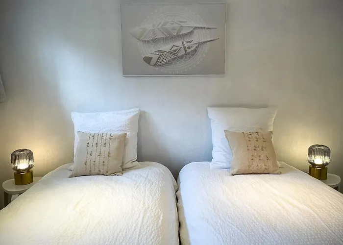 250m2 Avec Piscine Chauffee & & Kota-grill & Sauna Villa *