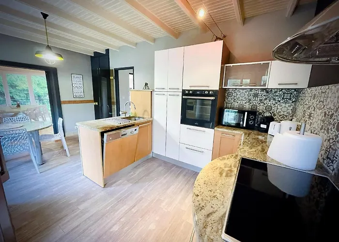 250m2 Avec Piscine Chauffee & & Kota-grill & Sauna