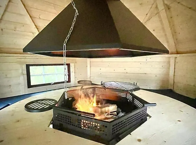 250m2 Avec Piscine Chauffee & & Kota-grill & Sauna Saint-Die-des-Vosges